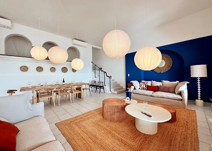 Pieds Dans L Eau La Nartelle