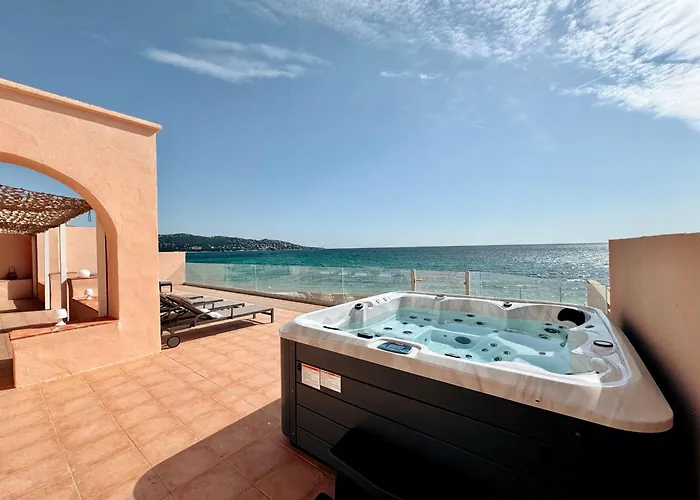 Pieds Dans L Eau La Nartelle Villa Sainte-Maxime